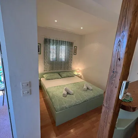 Апартаменты Biljana Ivanisevic *