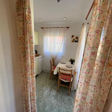 Апартаменты Biljana Ivanisevic Елса