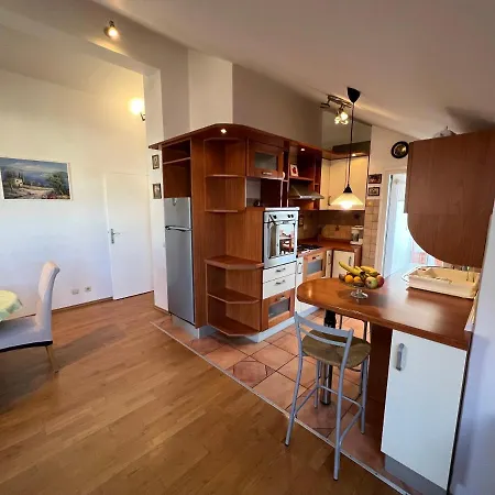 Апартаменты Biljana Ivanisevic Елса